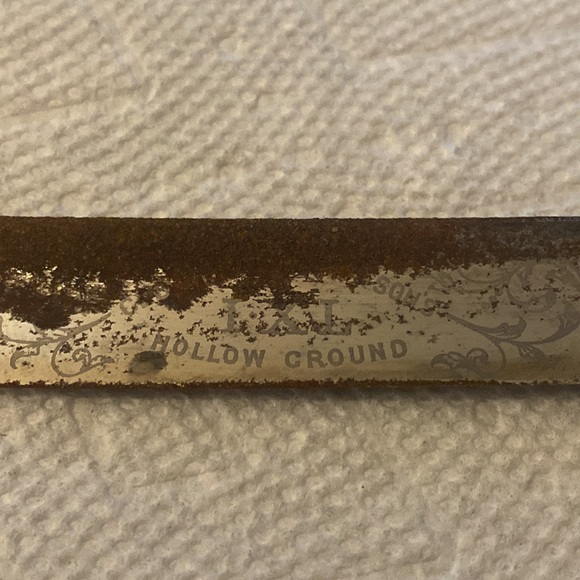 Vintage 1800s Sheffield Hallow Ground straight razor blade, shaving etched - Picture 3 of 4